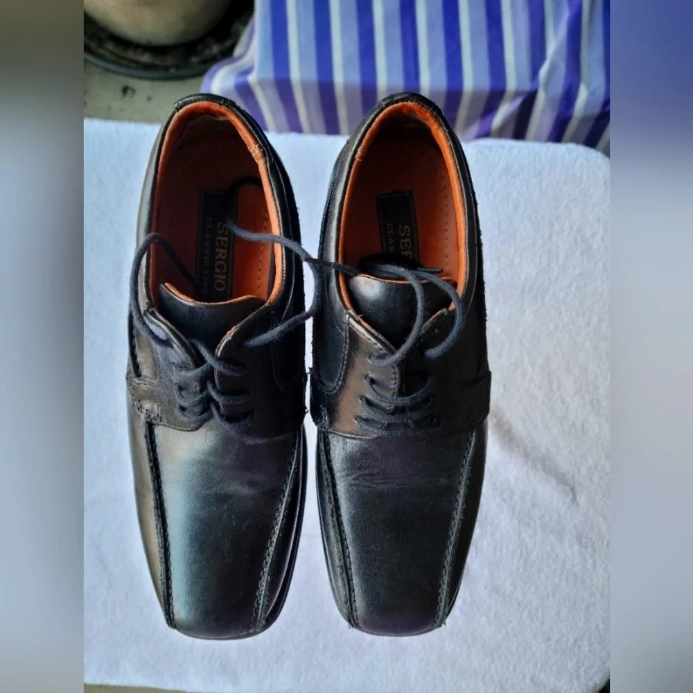 Sergio Classic Line  Boys Teens Mens Black Shoes Size 35